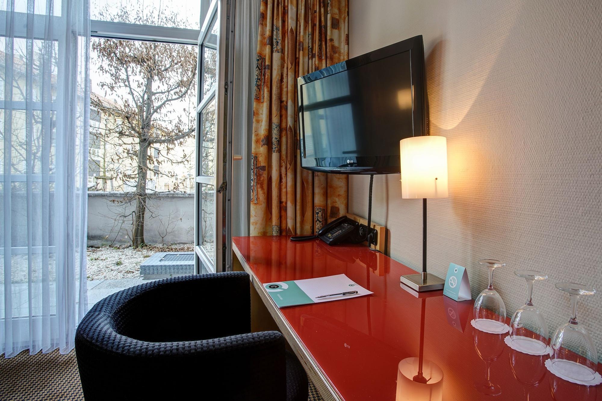 โรงแรมเซ็นโทร เนือร์นแบร์ก Nuremberg ภายนอก รูปภาพ