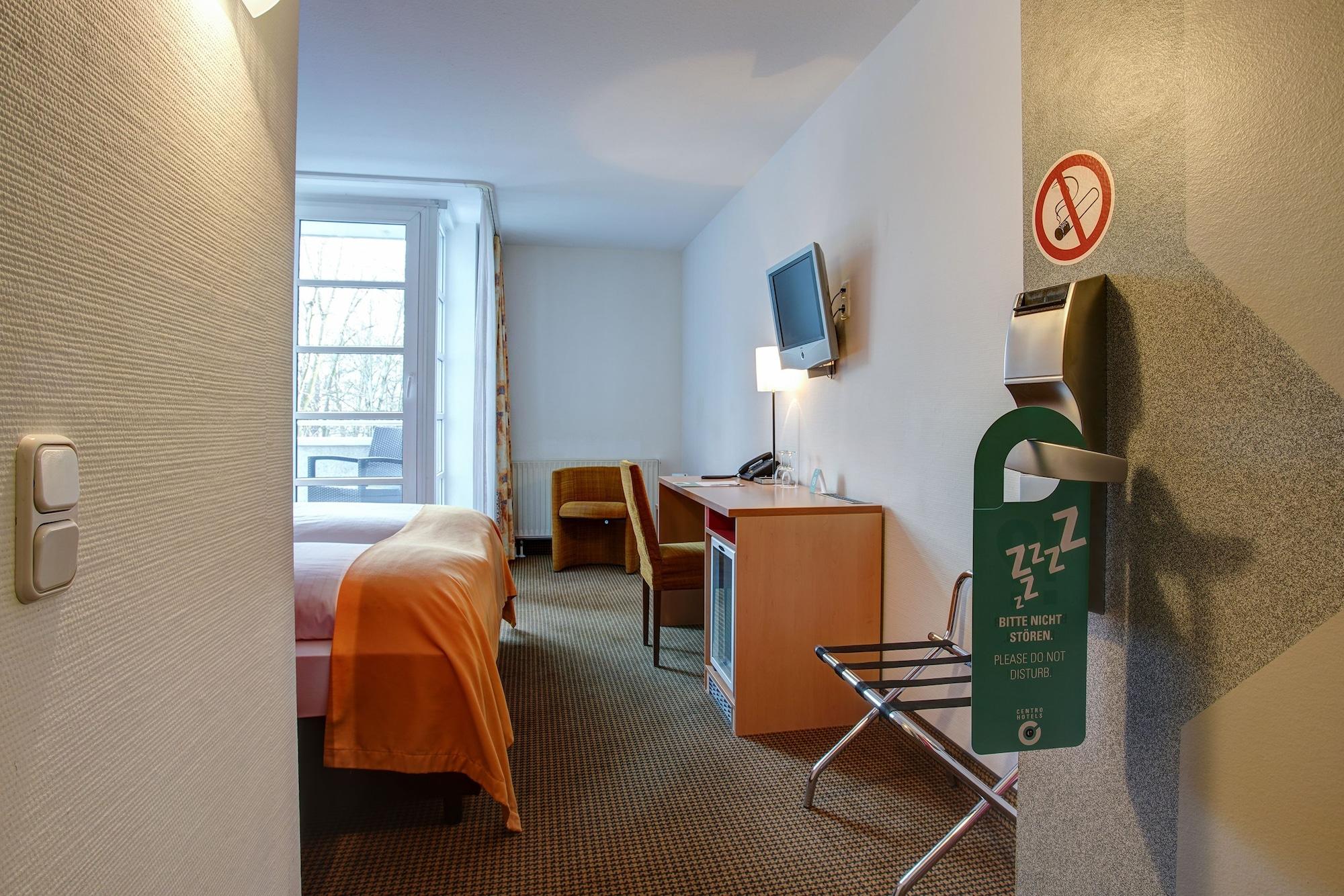 โรงแรมเซ็นโทร เนือร์นแบร์ก Nuremberg ภายนอก รูปภาพ